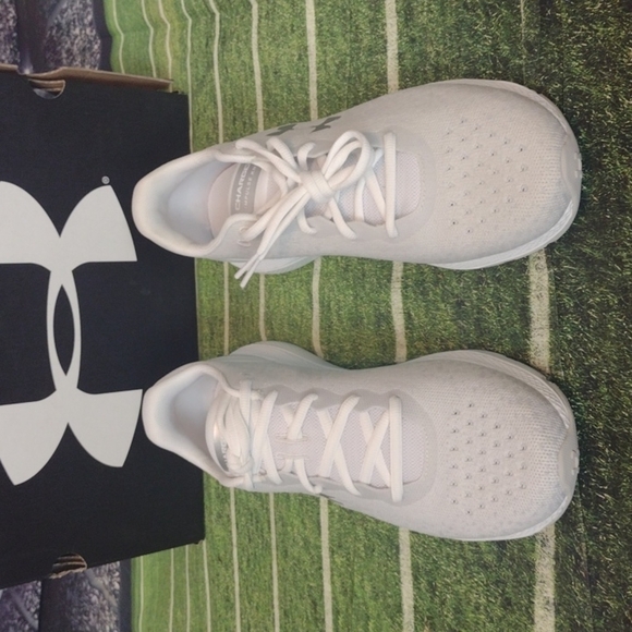 Under ARMOUR NWT Charged Impulse Knit Shoes Size 11 - Picture 2 of 6